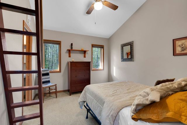 701 Gudger Rd, Sewanee, TN 37375