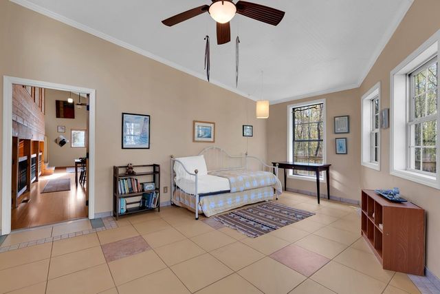 701 Gudger Rd, Sewanee, TN 37375