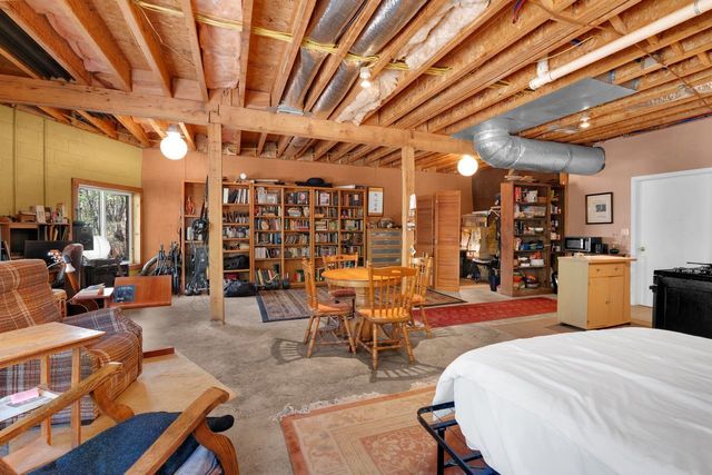701 Gudger Rd, Sewanee, TN 37375