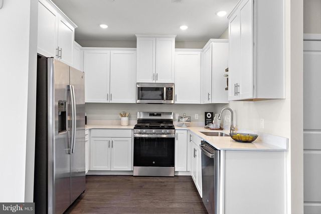 236 CORA BERGEN, Titusville, NJ 08560