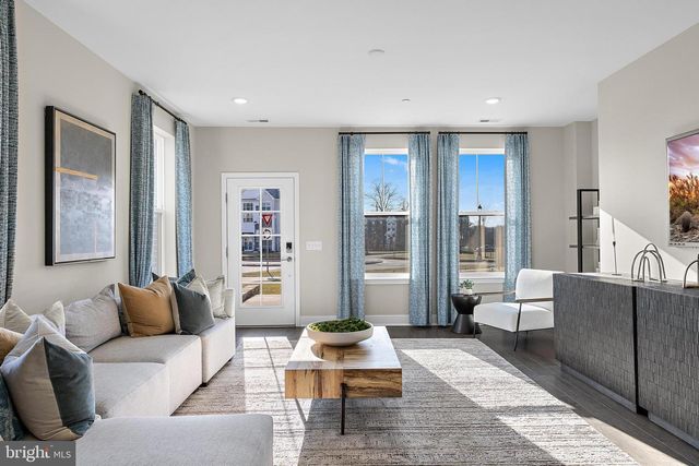 236 CORA BERGEN, Titusville, NJ 08560