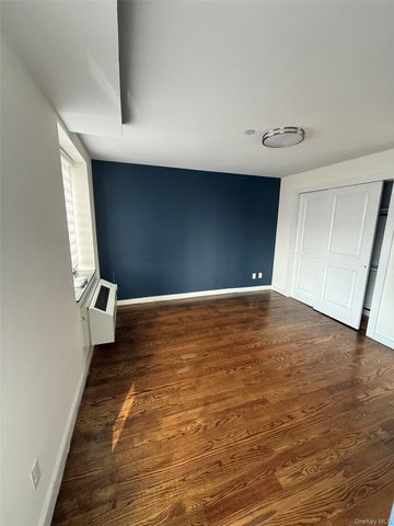 13235 41st Road 12A, Flushing, NY 11355