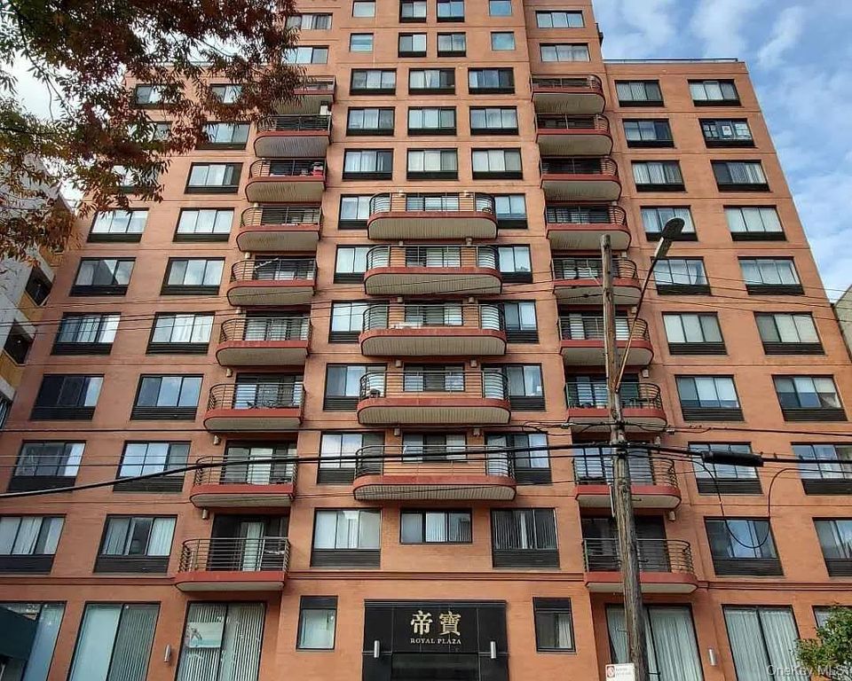 13235 41st Road 12A, Flushing, NY 11355
