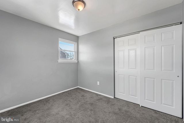 51 NOBLE RD, Sicklerville, NJ 08081