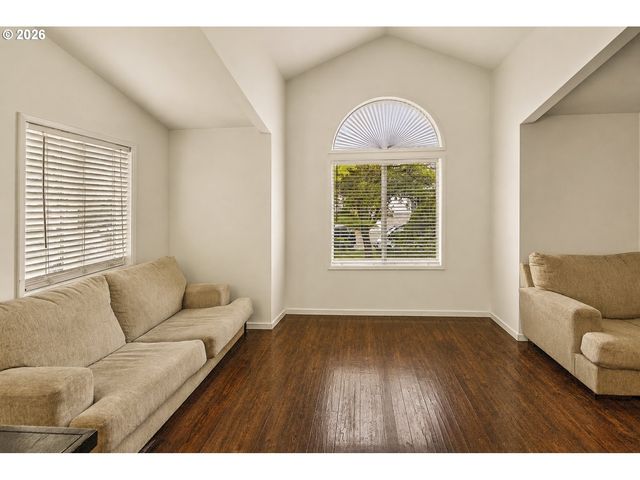 2448 Nw NORWOOD St, Camas, WA 98607