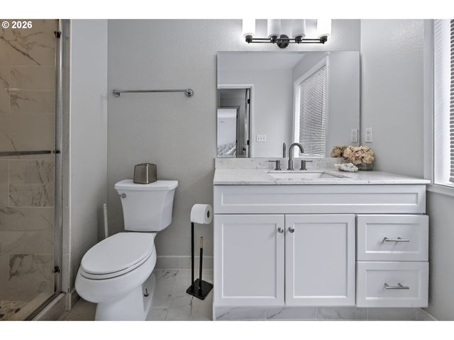 2448 Nw NORWOOD St, Camas, WA 98607