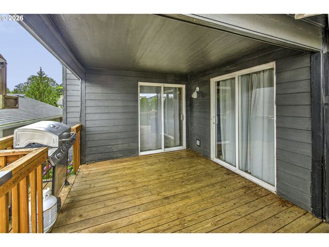 2448 Nw NORWOOD St, Camas, WA 98607