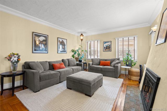 140 Frankel Boulevard, Merrick, NY 11566