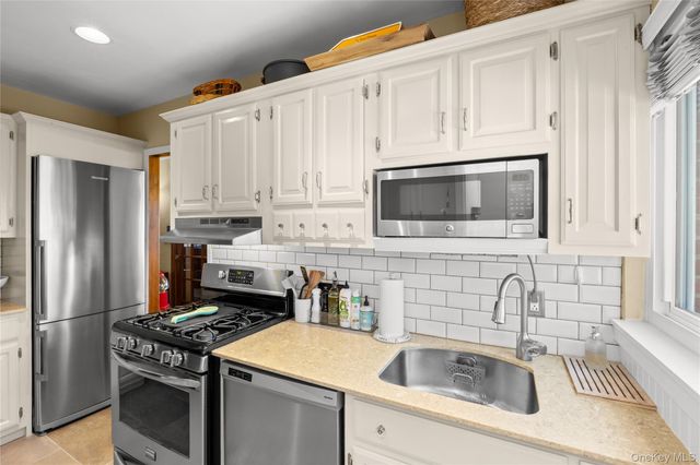 140 Frankel Boulevard, Merrick, NY 11566