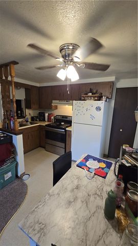 125 Freeport St, Delmont, PA 15626
