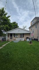 125 Freeport St, Delmont, PA 15626