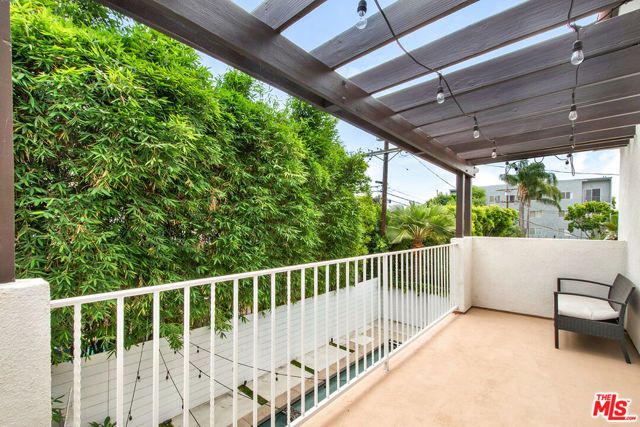 14828 Morrison Street, Sherman Oaks, CA 91403