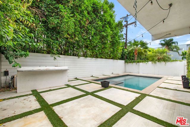 14828 Morrison Street, Sherman Oaks, CA 91403