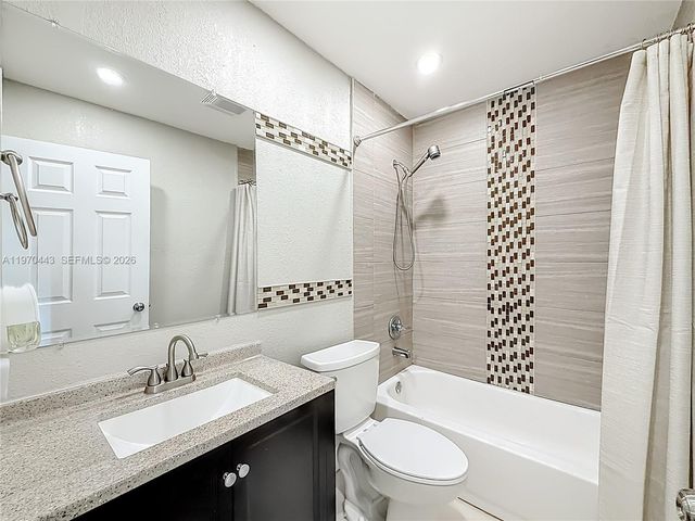 4241 NW 74th Avenue, Lauderhill, FL 33319