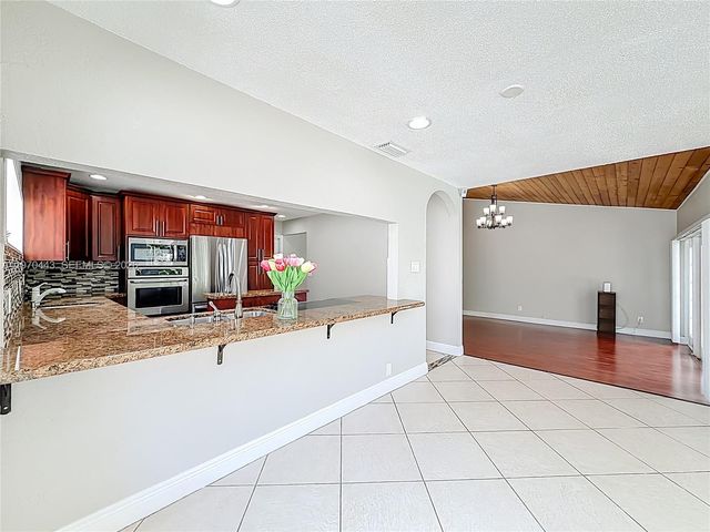 4241 NW 74th Avenue, Lauderhill, FL 33319