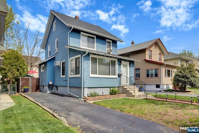 60 Vanderburgh Avenue, Rutherford, NJ 07070