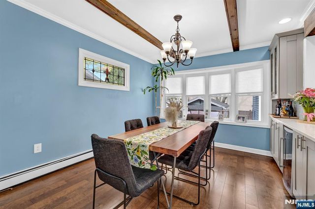 60 Vanderburgh Avenue, Rutherford, NJ 07070