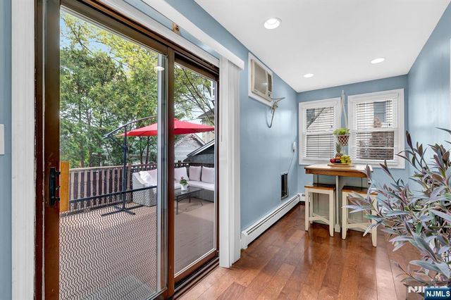 60 Vanderburgh Avenue, Rutherford, NJ 07070