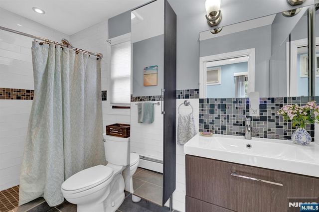 60 Vanderburgh Avenue, Rutherford, NJ 07070