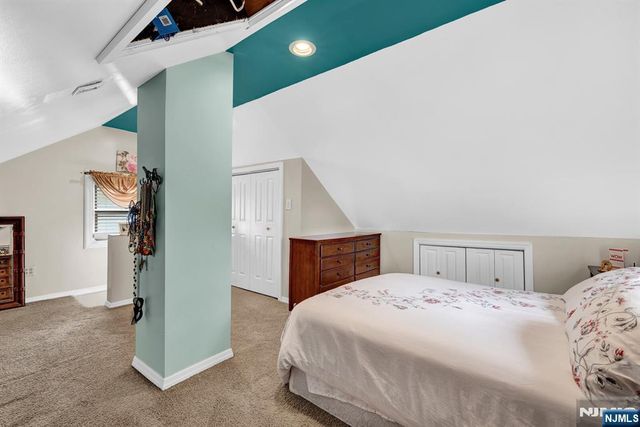 60 Vanderburgh Avenue, Rutherford, NJ 07070