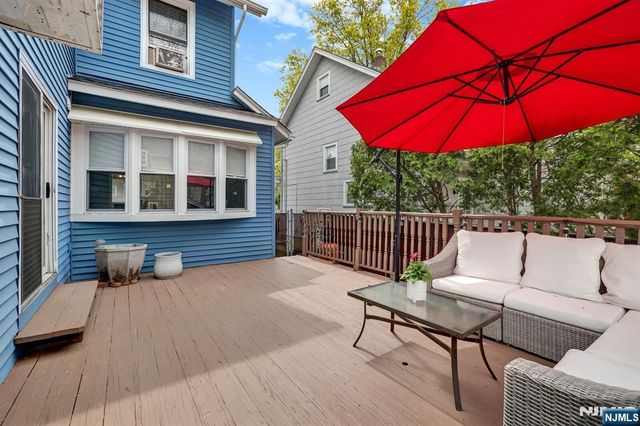 60 Vanderburgh Avenue, Rutherford, NJ 07070
