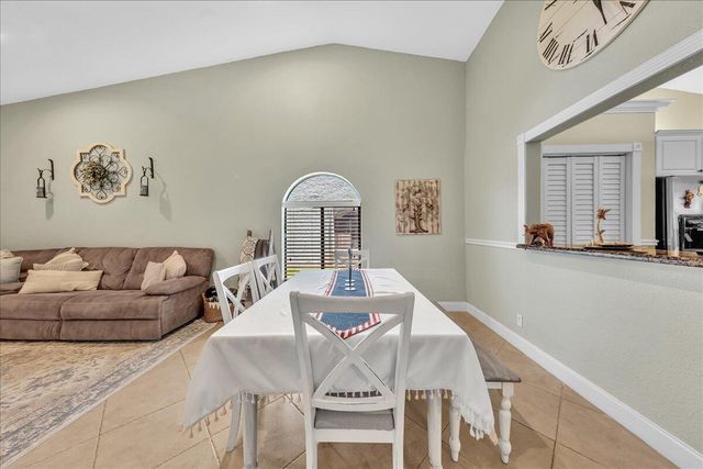 10003 NW 83rd Street 4, Tamarac, FL 33321