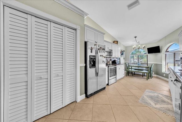 10003 NW 83rd Street 4, Tamarac, FL 33321