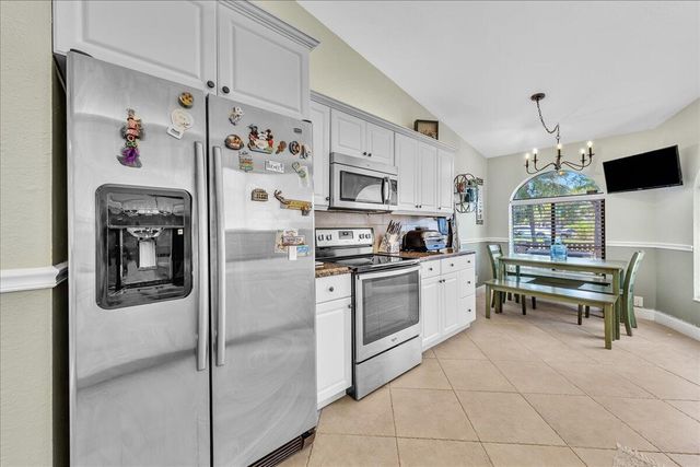 10003 NW 83rd Street 4, Tamarac, FL 33321