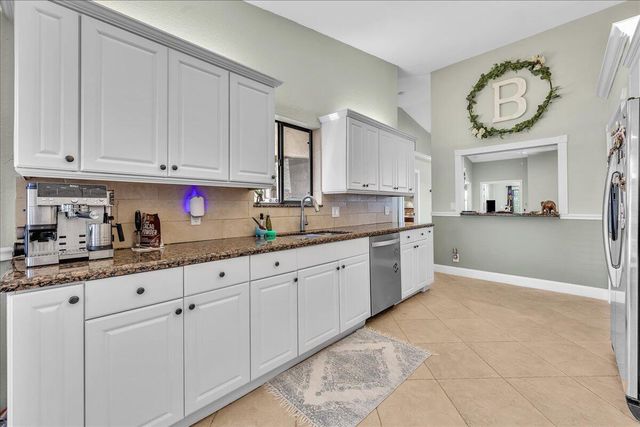 10003 NW 83rd Street 4, Tamarac, FL 33321