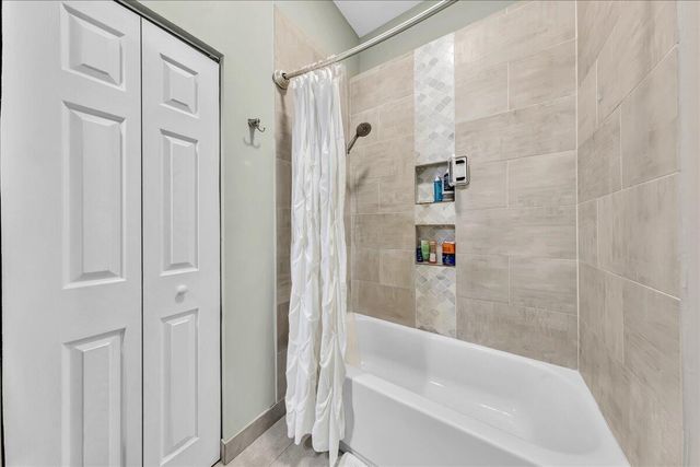 10003 NW 83rd Street 4, Tamarac, FL 33321