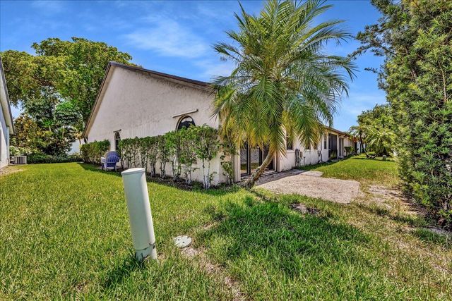 10003 NW 83rd Street 4, Tamarac, FL 33321