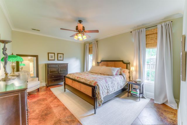 255 S REMBERT ST, Memphis, TN 38104