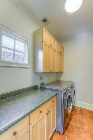 255 S REMBERT ST, Memphis, TN 38104