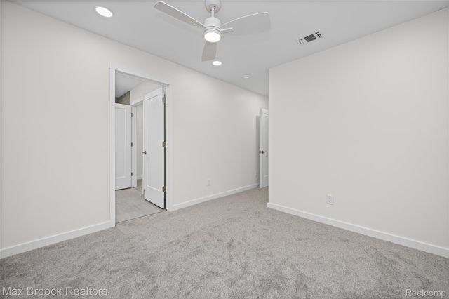 17348 Hilton Street, Southfield, MI 48075