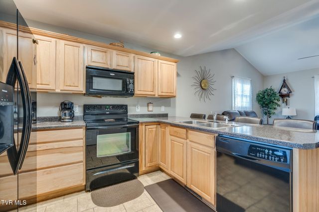 205 Dawn Drive 6, Elizabethton, TN 37643