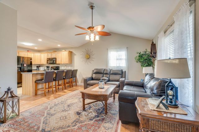 205 Dawn Drive 6, Elizabethton, TN 37643