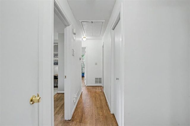 3487 Bowling Green Way, Atlanta, GA 30340