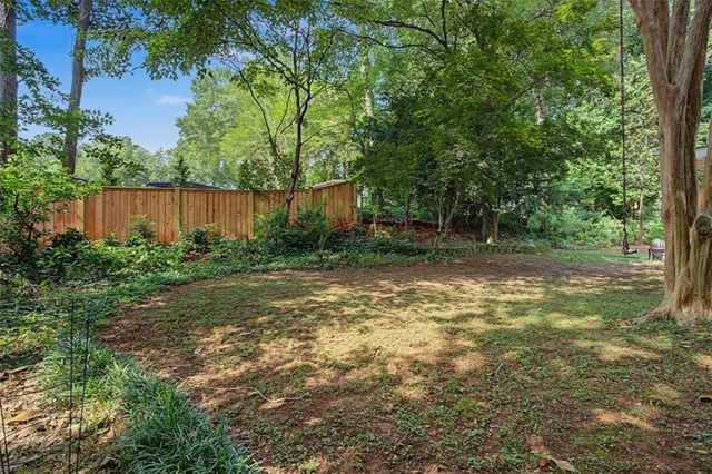 3487 Bowling Green Way, Atlanta, GA 30340