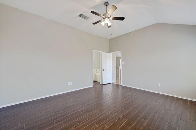 166 Pecanwood N, Kyle, TX 78640