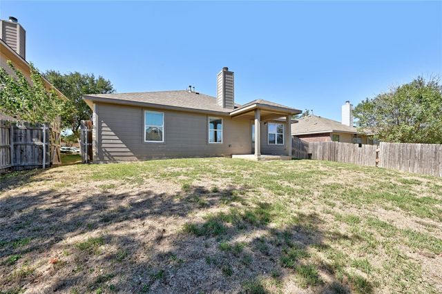 166 Pecanwood N, Kyle, TX 78640