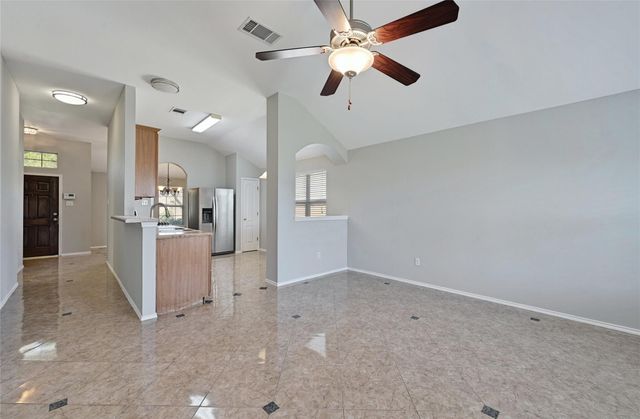 166 Pecanwood N, Kyle, TX 78640