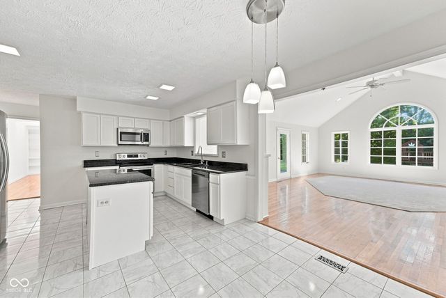 10165 Partridge, Carmel, IN 46033