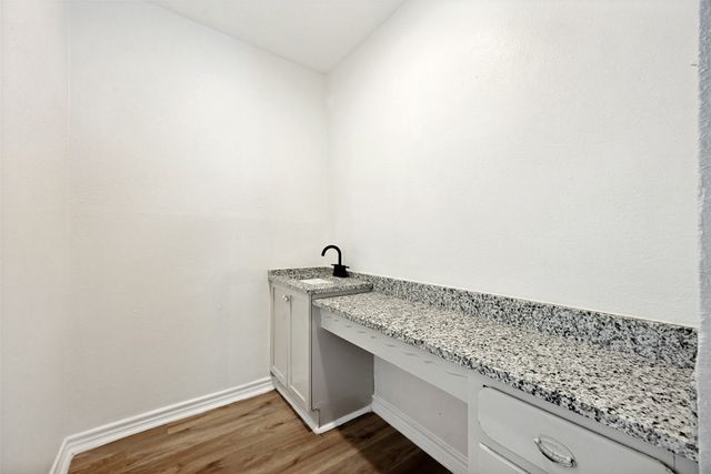 116 Vandenburg Drive, Denison, TX 75020