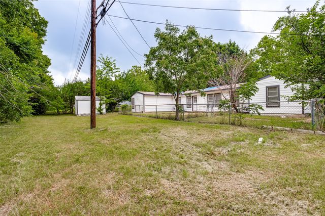 116 Vandenburg Drive, Denison, TX 75020