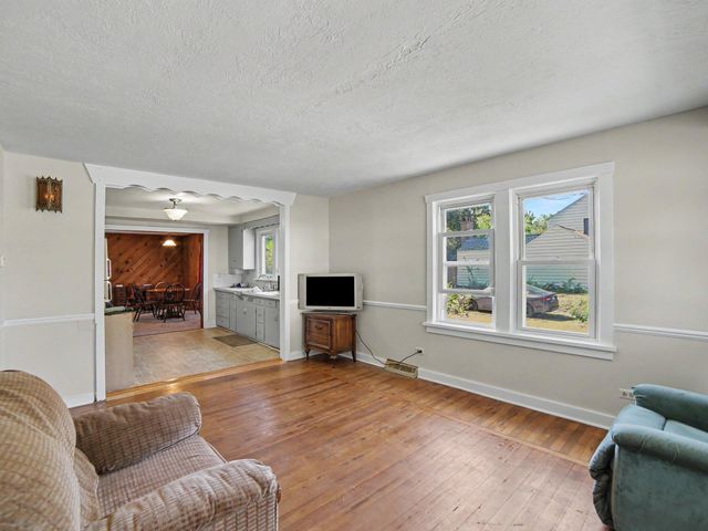 506 Bear Lake Road, North Muskegon, MI 49445