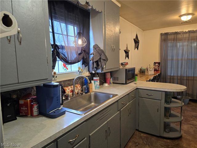 4815 4th Avenue, Parkersburg, WV 26101