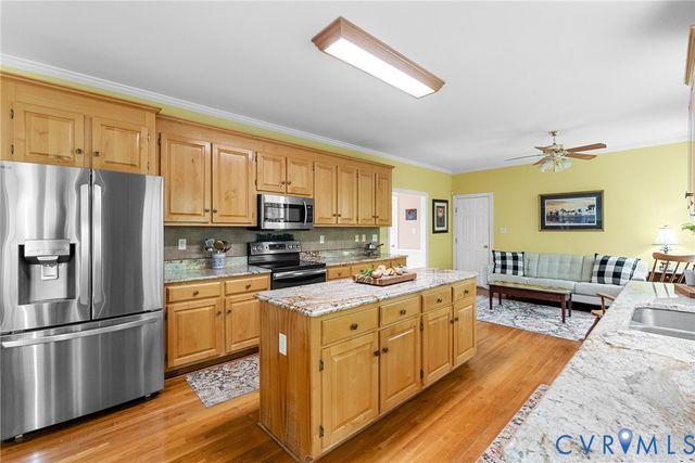 8300 Shagreen Ct, Chesterfield, VA 23838
