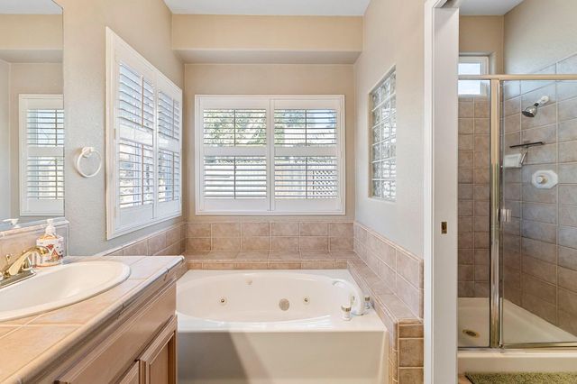 1663 Alex Way, Turlock, CA 95382