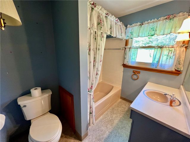 169 Old Route 19, Scott Twp, PA 16101