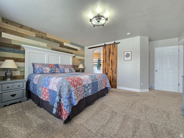 2002 S CHELEMES WAY, Clearfield, UT 84015